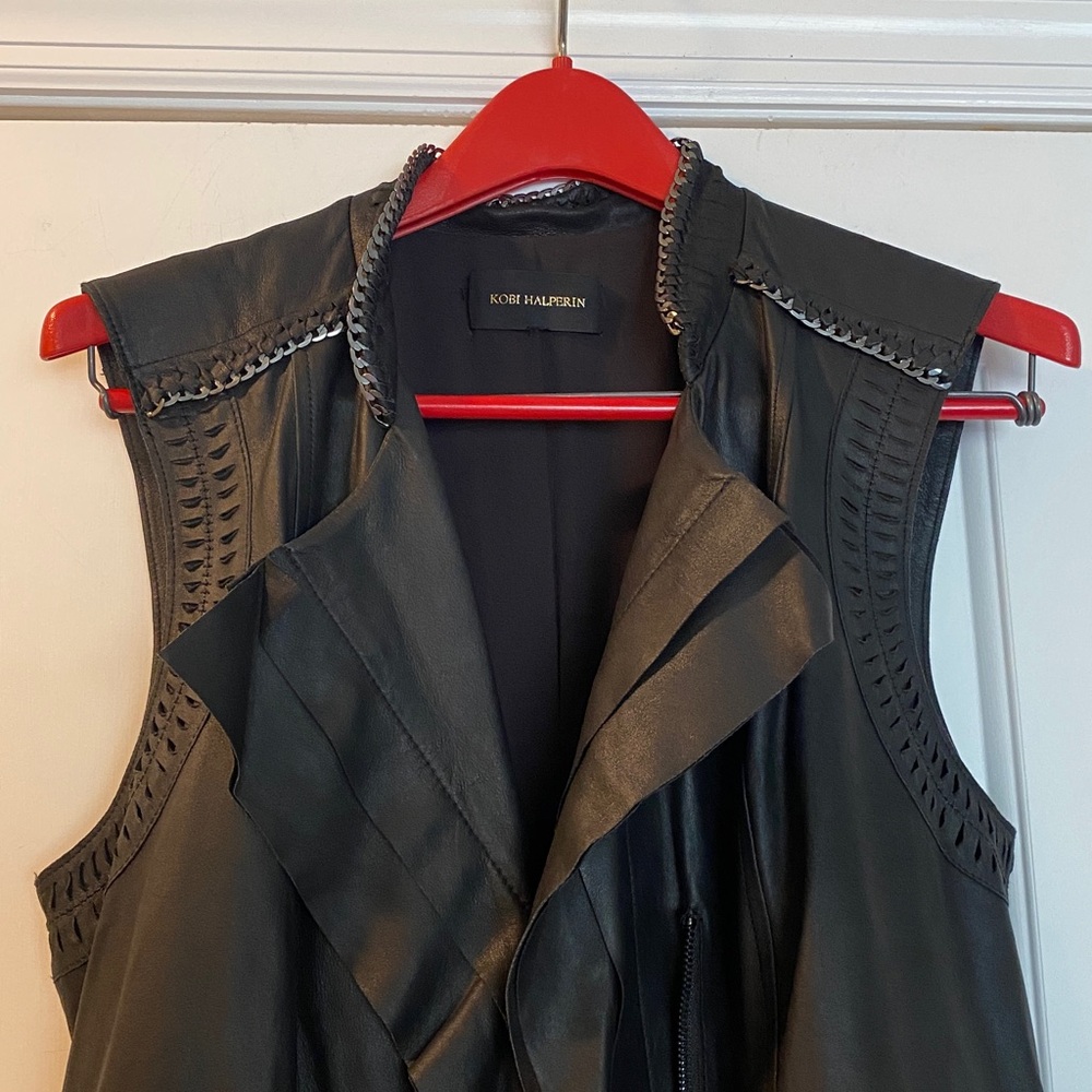 Kobi Halperin 💯Genuine Leather Black Silver Chain Full Zip Ruffled Vest - Picture 15 of 16